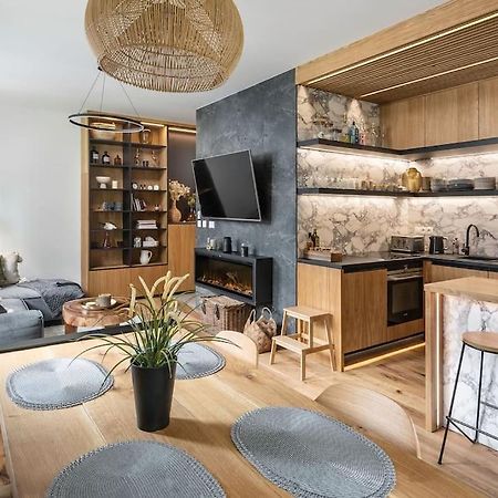 Luxury 2 Bedroom Mountain Escape Harrachov Dış mekan fotoğraf