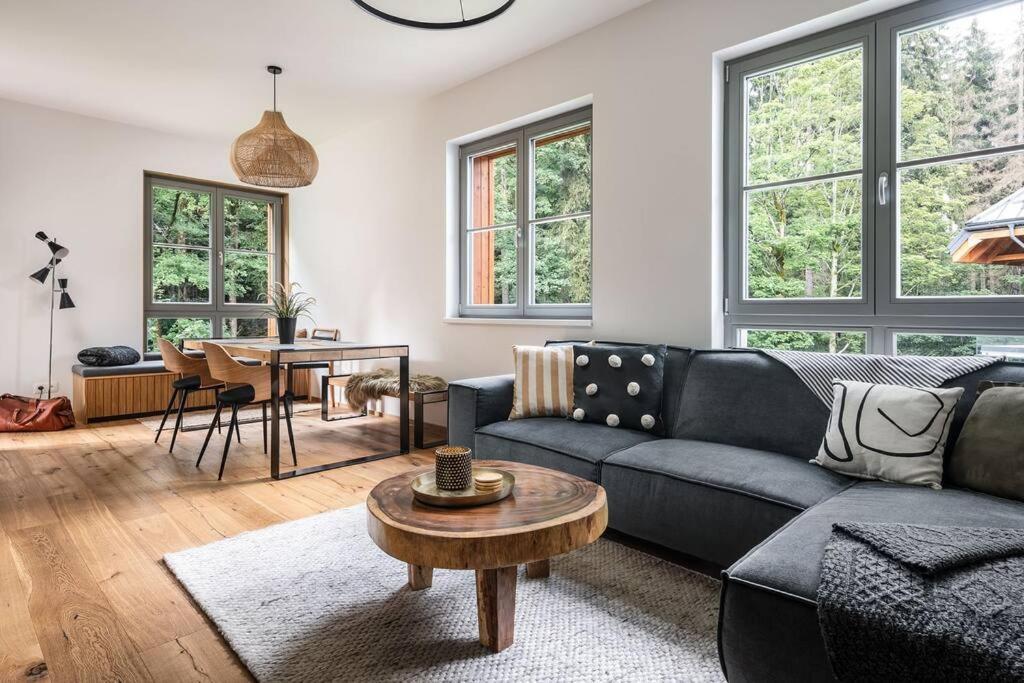 Luxury 2 Bedroom Mountain Escape Harrachov Dış mekan fotoğraf